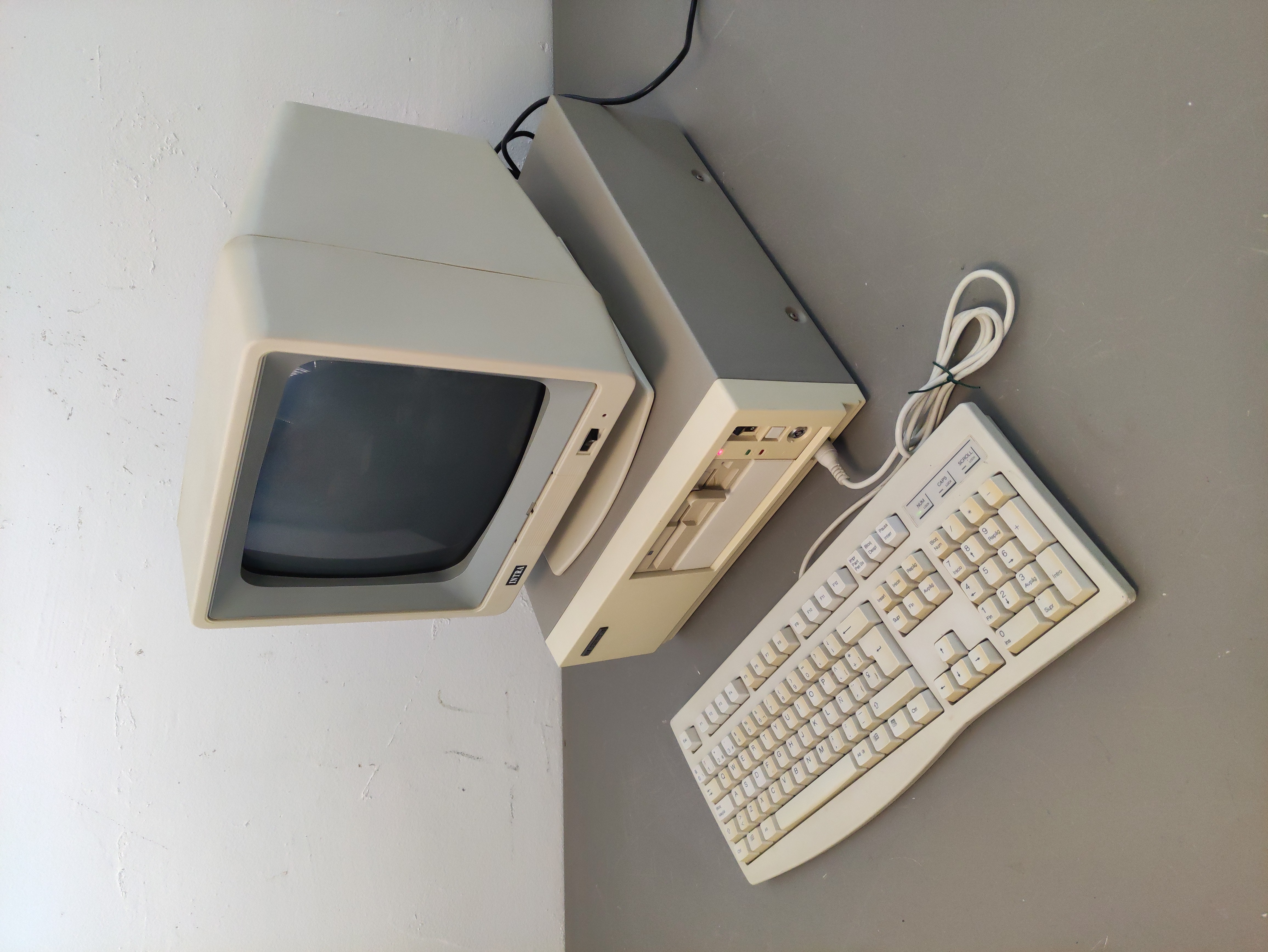 ordenador bondwell intra functorre 15_31x31-36x33-40 1u